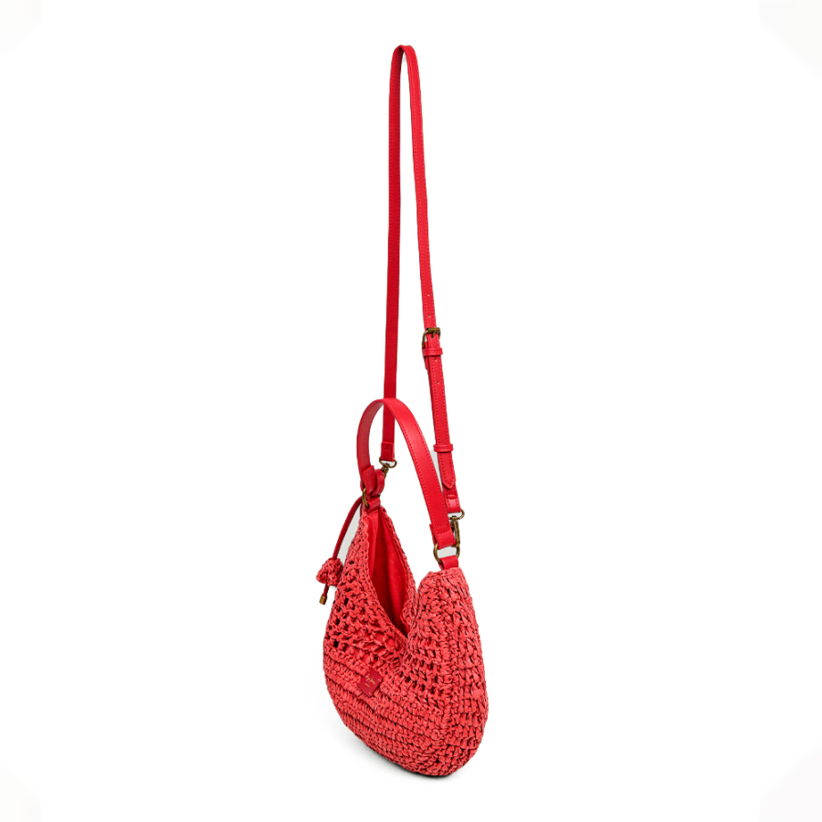 sac-en-raphia-en-forme-de-croissant