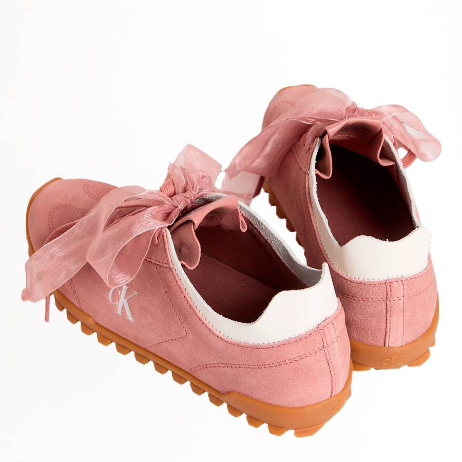 suede-running-shoes-with-organza