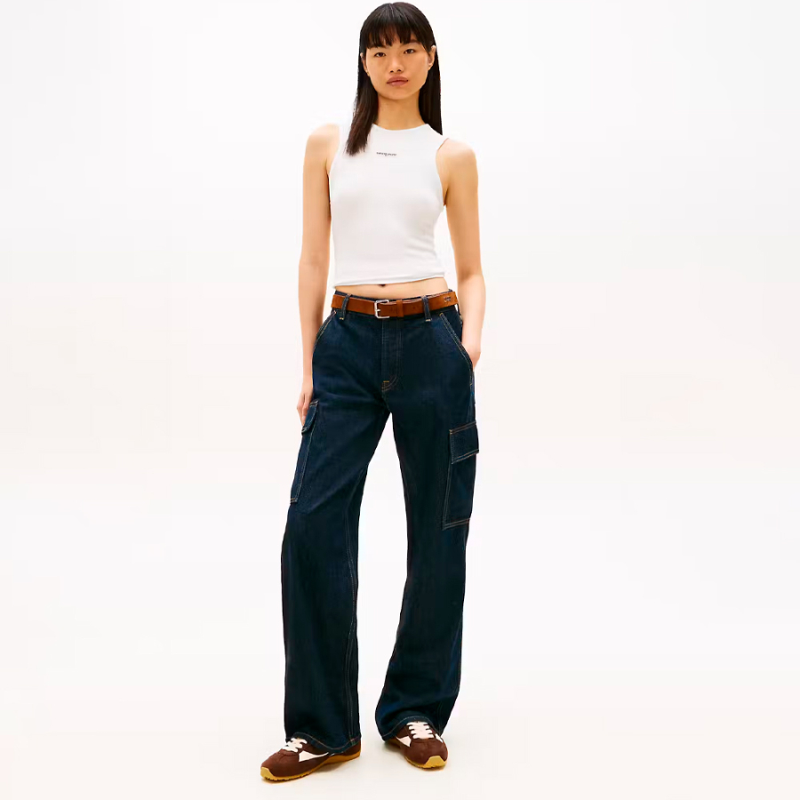 camiseta-slim-script-label