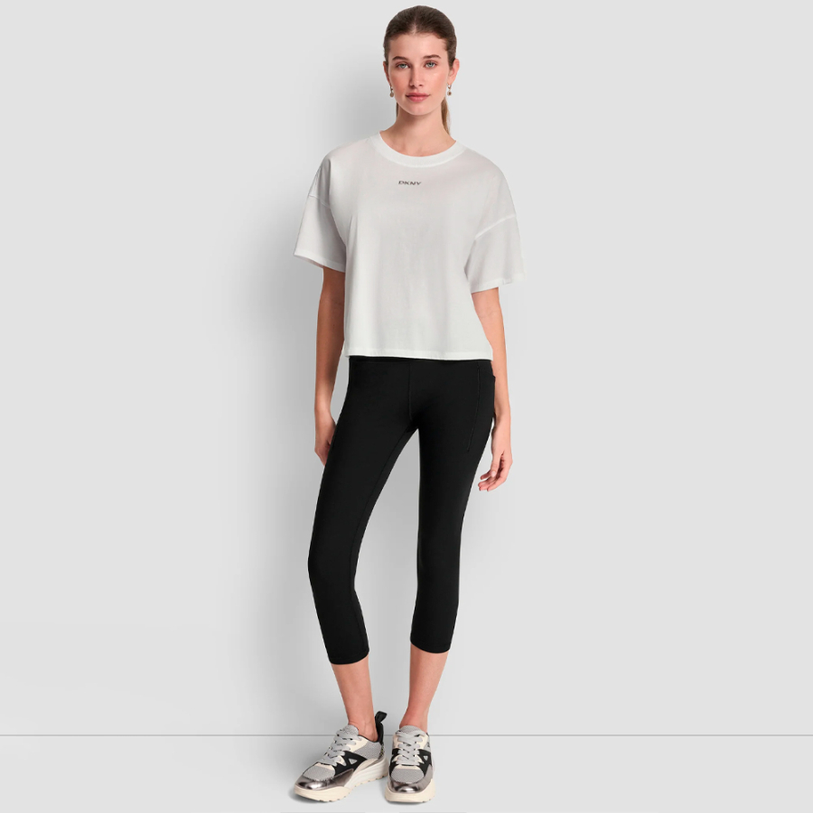 t-shirt-mit-metallic-logo