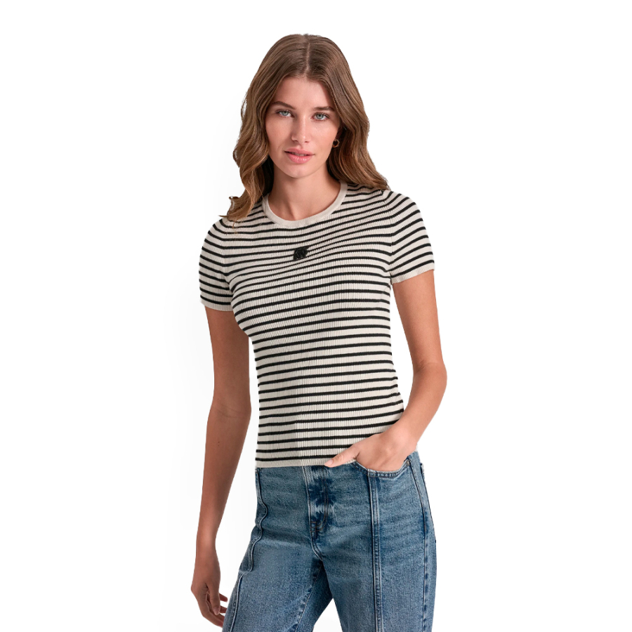 t-shirt-raye-a-col-rond