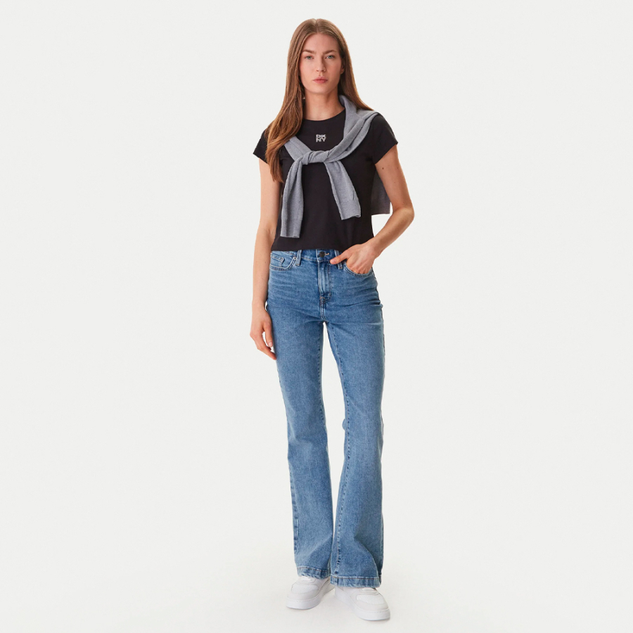 camiseta-infantil-com-logotipo-de-strass