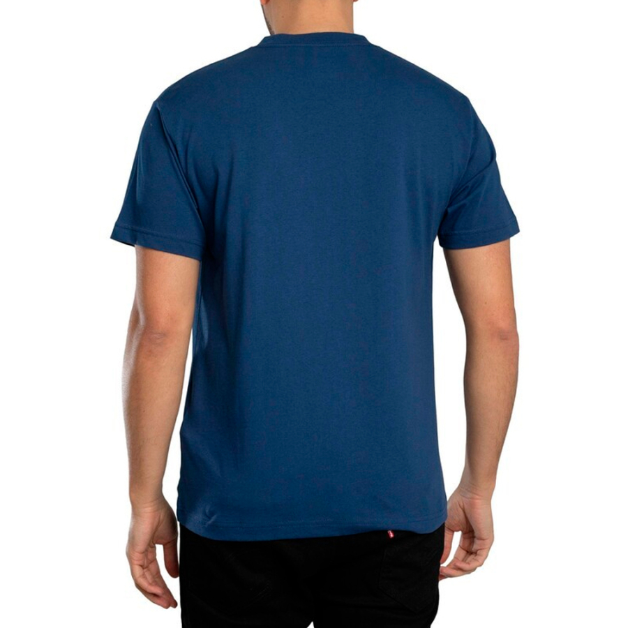 t-shirt-a-manches-sans-couture-sur-la-poitrine-gauche