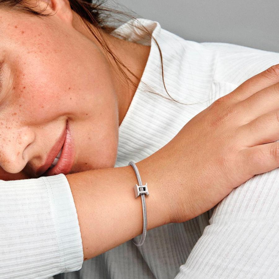 pingente-brilhante-do-signo-de-gemeos-798428c01