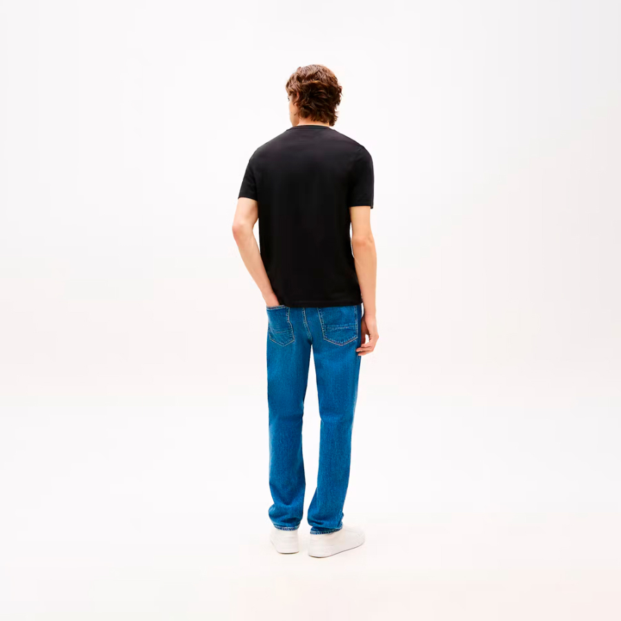 camiseta-de-malha-com-gola-redonda