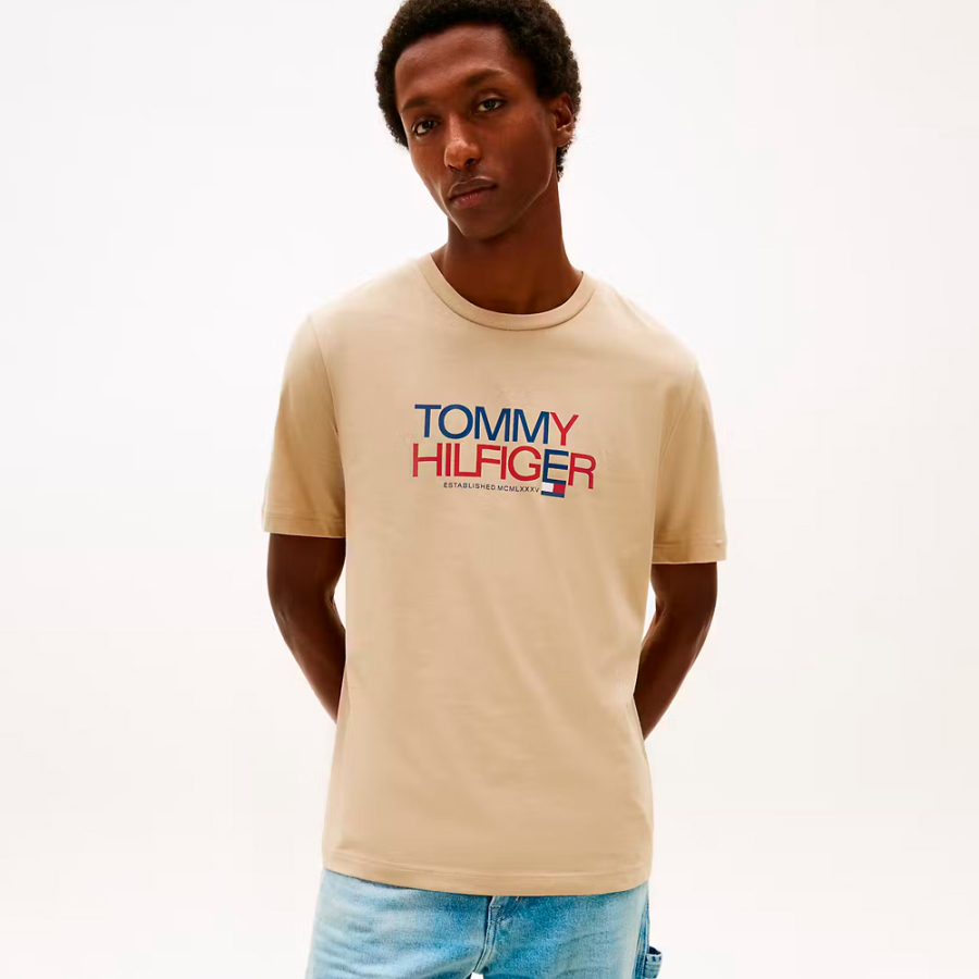 camiseta-brand-love-big-text