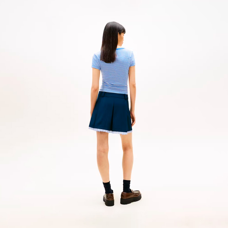 essential-v-neck-t-shirt