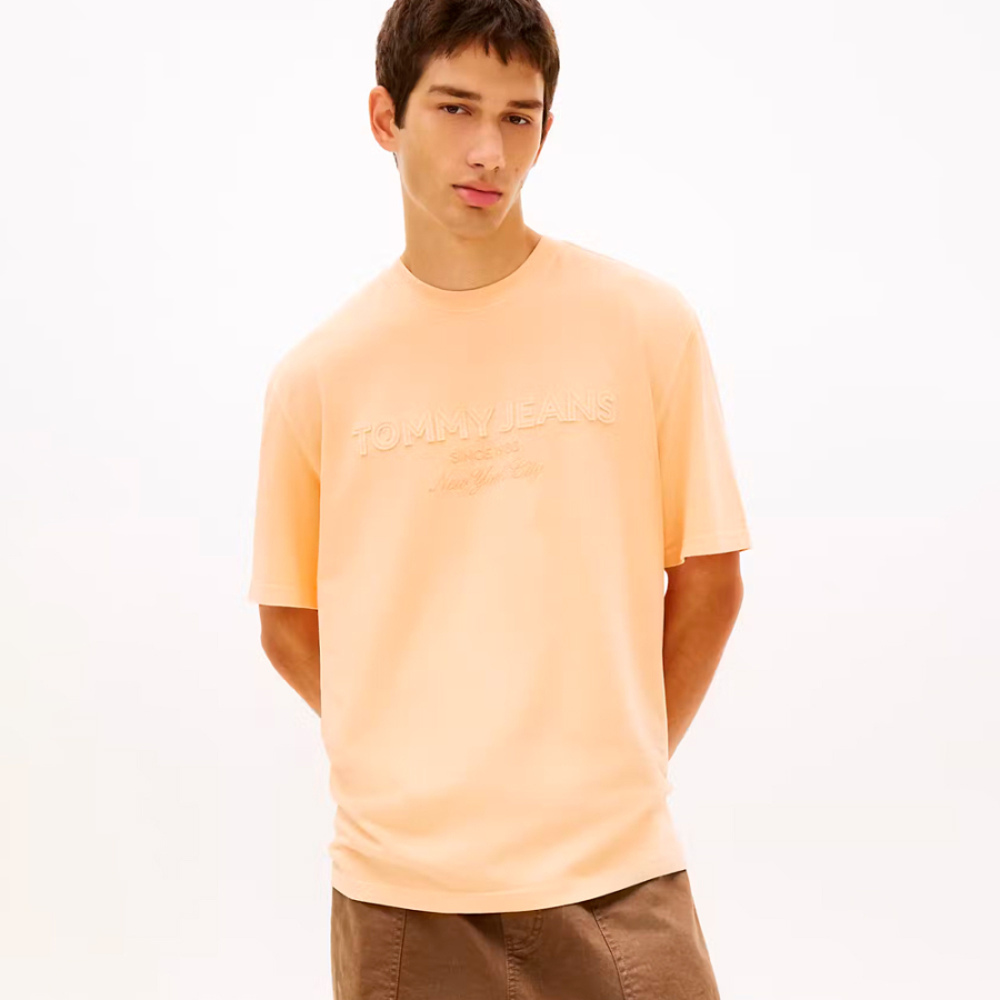 t-shirt-classique-oversize-avec-logo-ton-sur-ton t-shirt-classique-oversize-avec-logo-ton-sur-ton