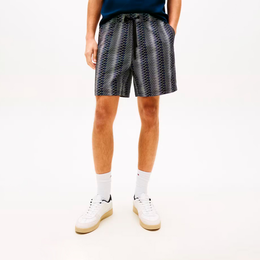 weit-geschnittene-shorts-aus-bedrucktem-popeline