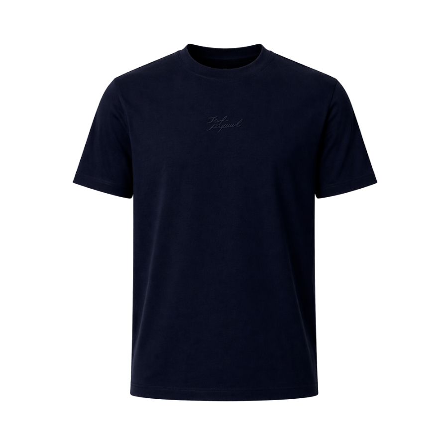 t-shirt-mit-aufgedrucktem-logo