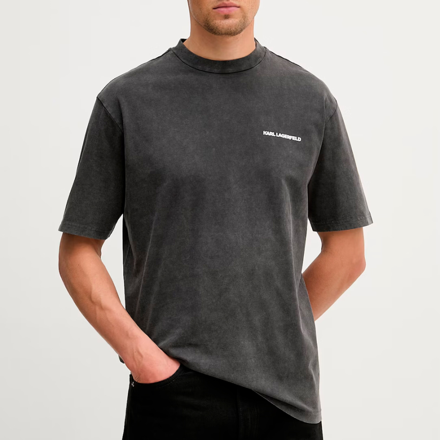 t-shirt-with-brand-name