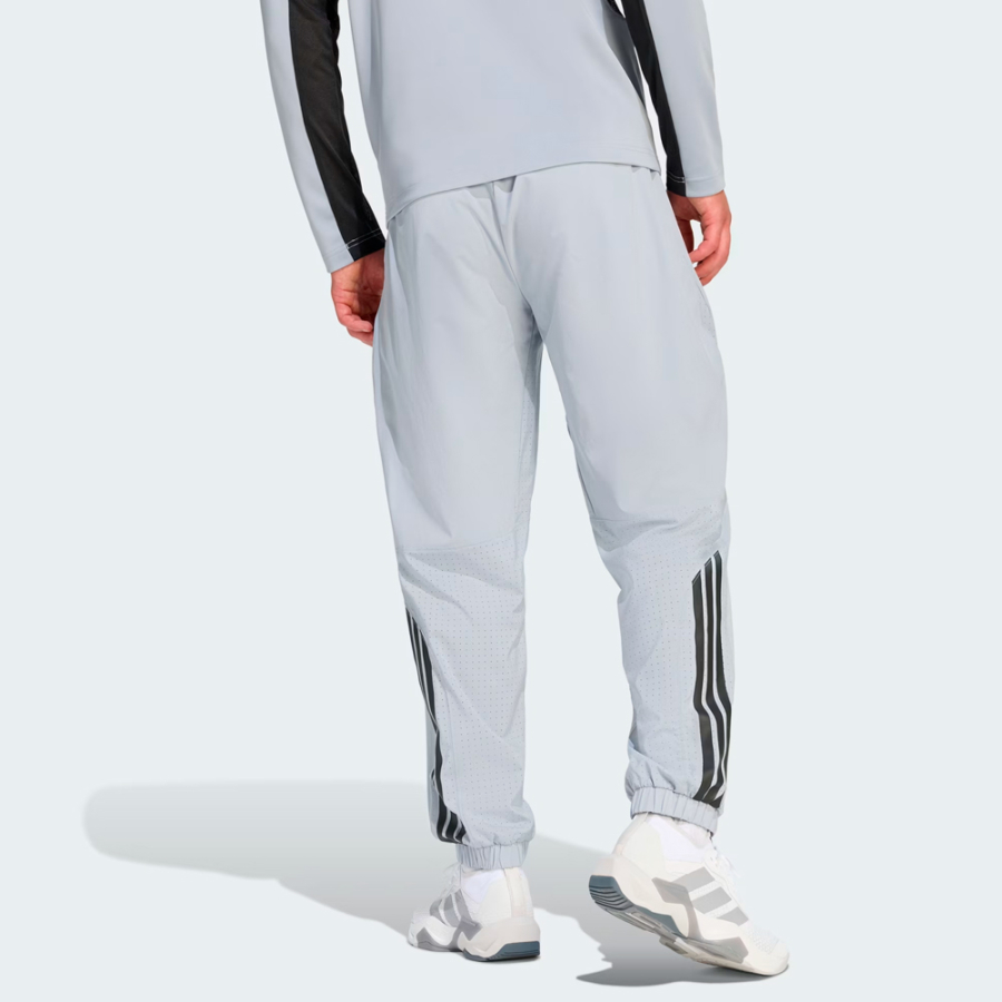 tech-essentials-trainingshose tech-essentials-trainingshose