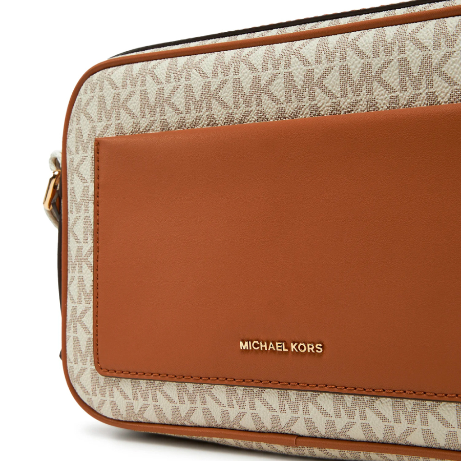grand-sac-bandouliere-maeve-avec-logo-exclusif grand-sac-bandouliere-maeve-avec-logo-exclusif