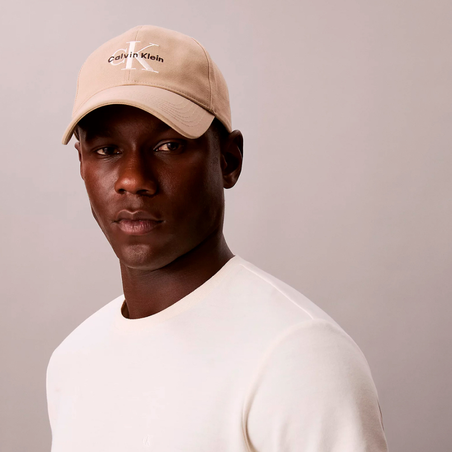 casquette-en-serge-avec-logo-monogramme-brode casquette-en-serge-avec-logo-monogramme-brode