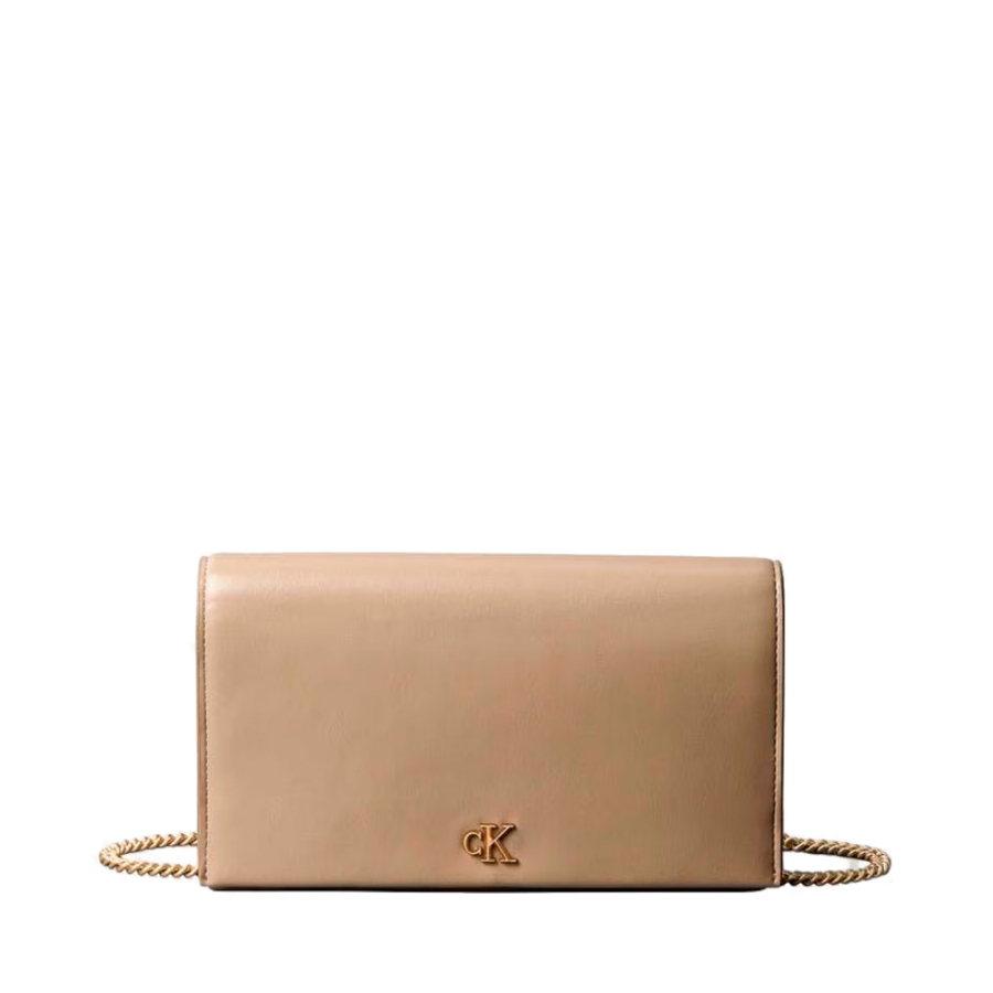 monogrammed-chain-wallet