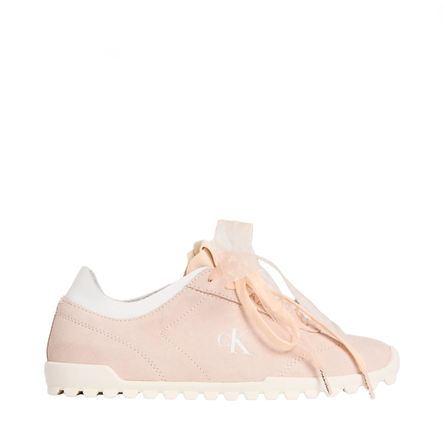 chaussures-de-course-en-daim-avec-organza
