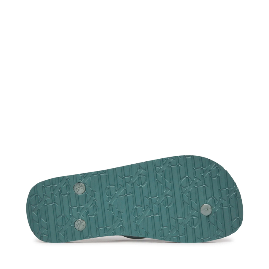 arwa-chanclas-metalizadas-perladas