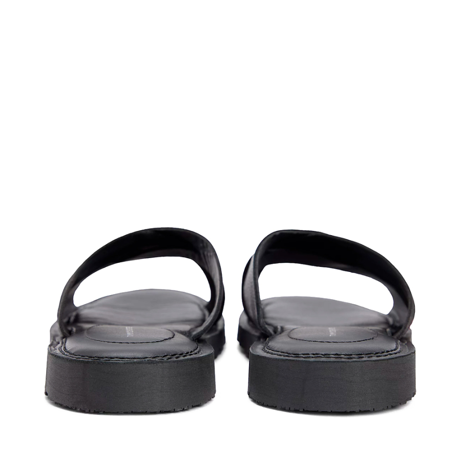 sandalias-de-piel-con-tiras-cruzadas sandalias-de-piel-con-tiras-cruzadas