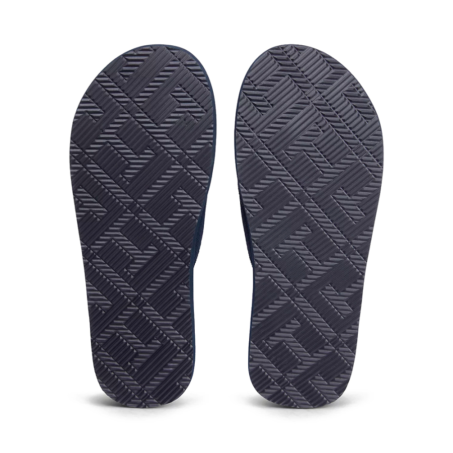 jacquard-logo-flip-flops jacquard-logo-flip-flops