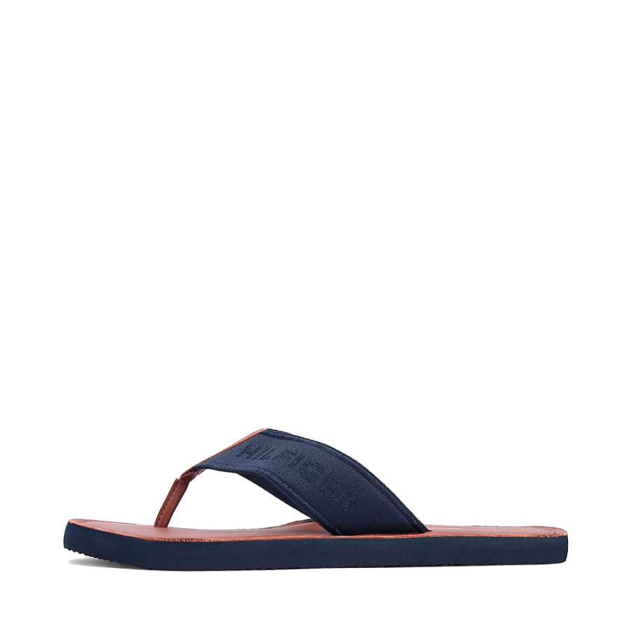 chanclas-con-logo-en-jacquard