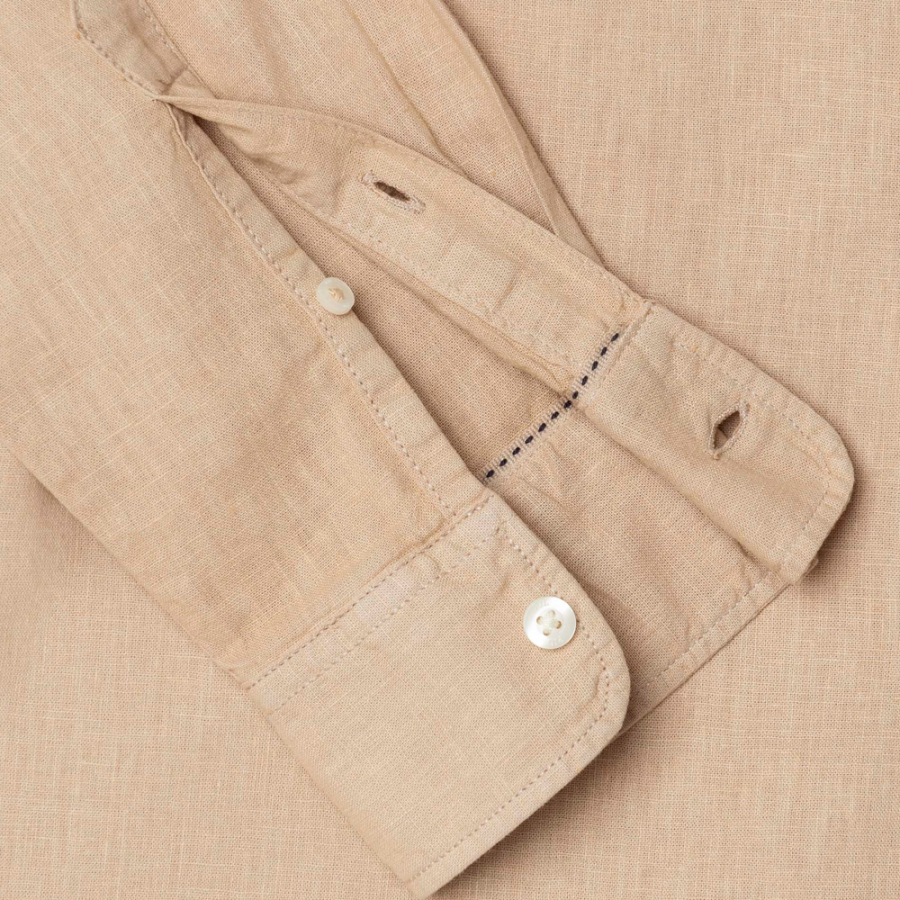 camicia-tinta-in-capo-vestibilita-regolare camicia-tinta-in-capo-vestibilita-regolare
