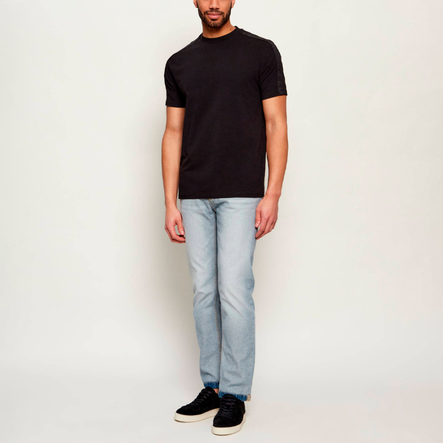 camiseta-gola-redonda-755048-562235 camiseta-gola-redonda-755048-562235