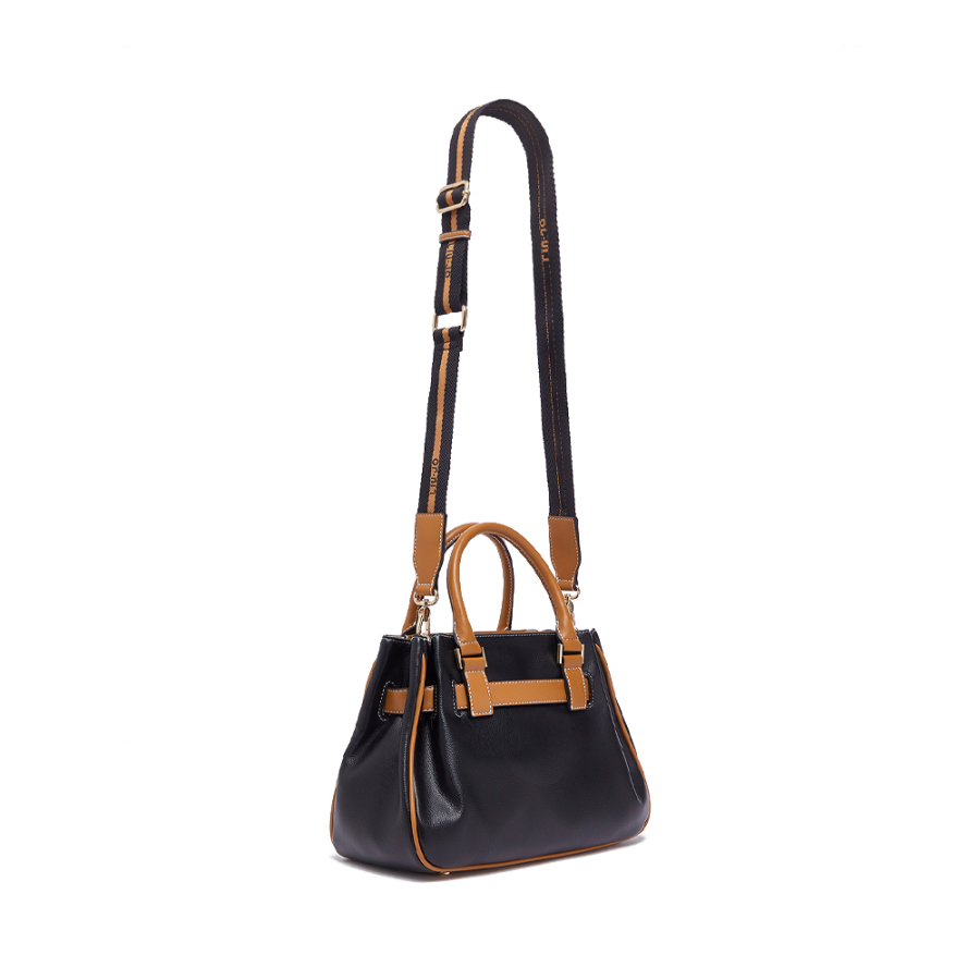 bolso-pequeno-con-hebilla bolso-pequeno-con-hebilla