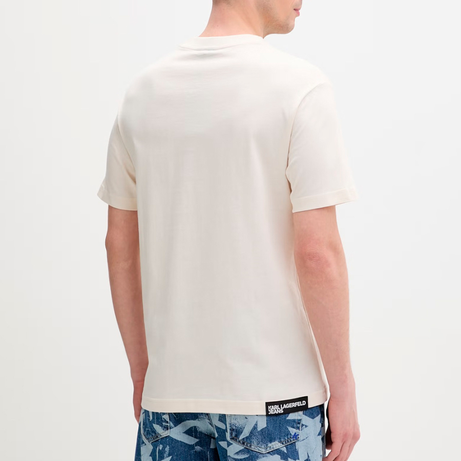 camiseta-essential-con-nombre-de-la-marca