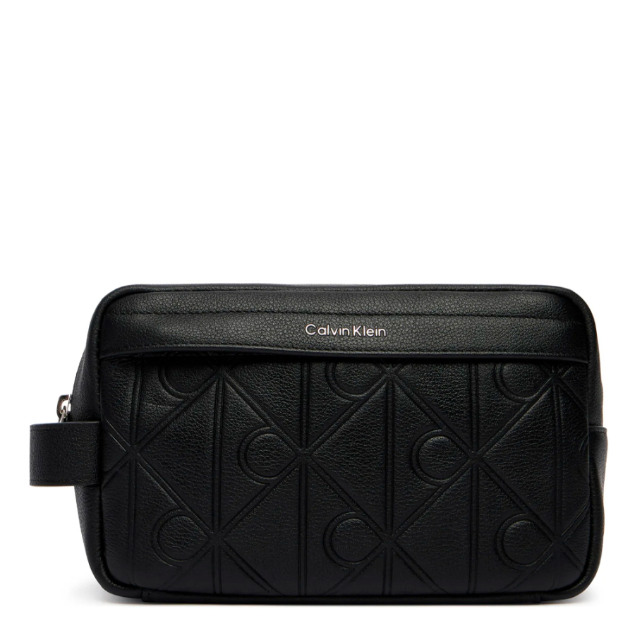 toiletry-bag-with-engraved-iconic-logo