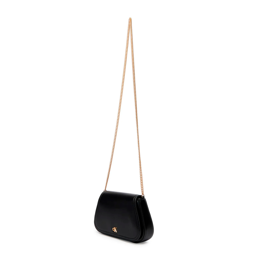 cartera-curva-con-correa-de-cadena