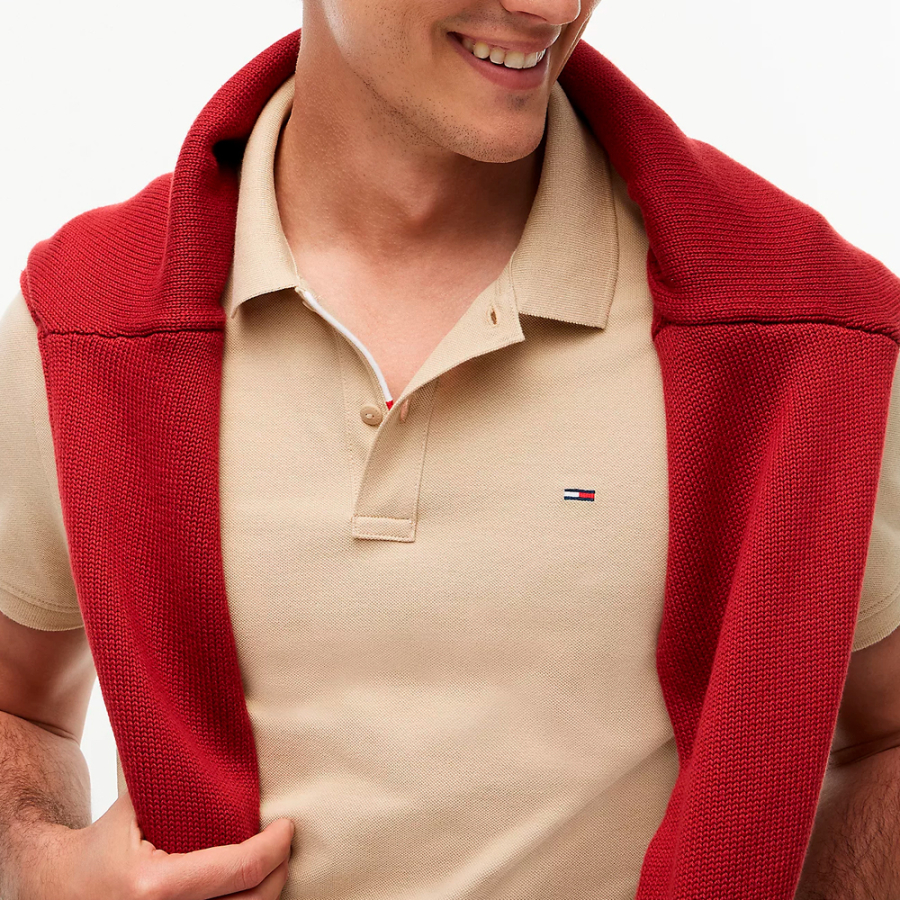polo-in-pique-slim-fit-con-logo polo-in-pique-slim-fit-con-logo