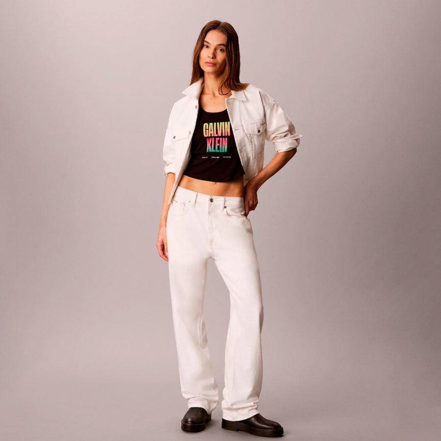 camiseta-slim-com-logo-orgulho
