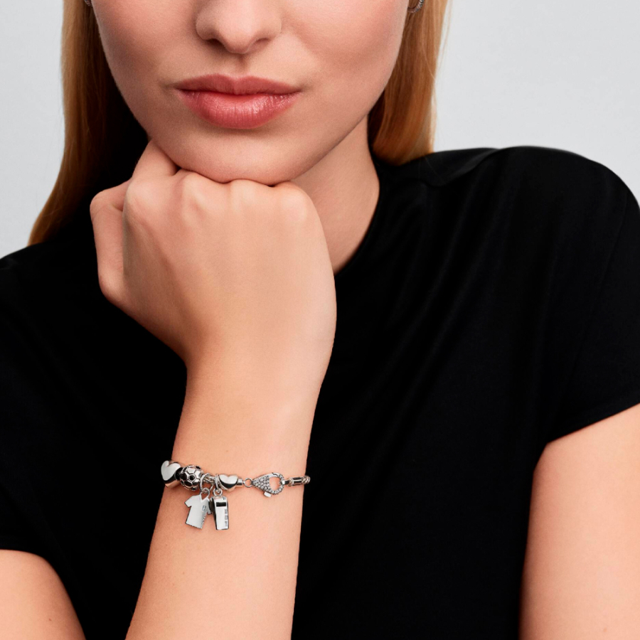 charm-football-shirt-dangle-794708c01 charm-football-shirt-dangle-794708c01