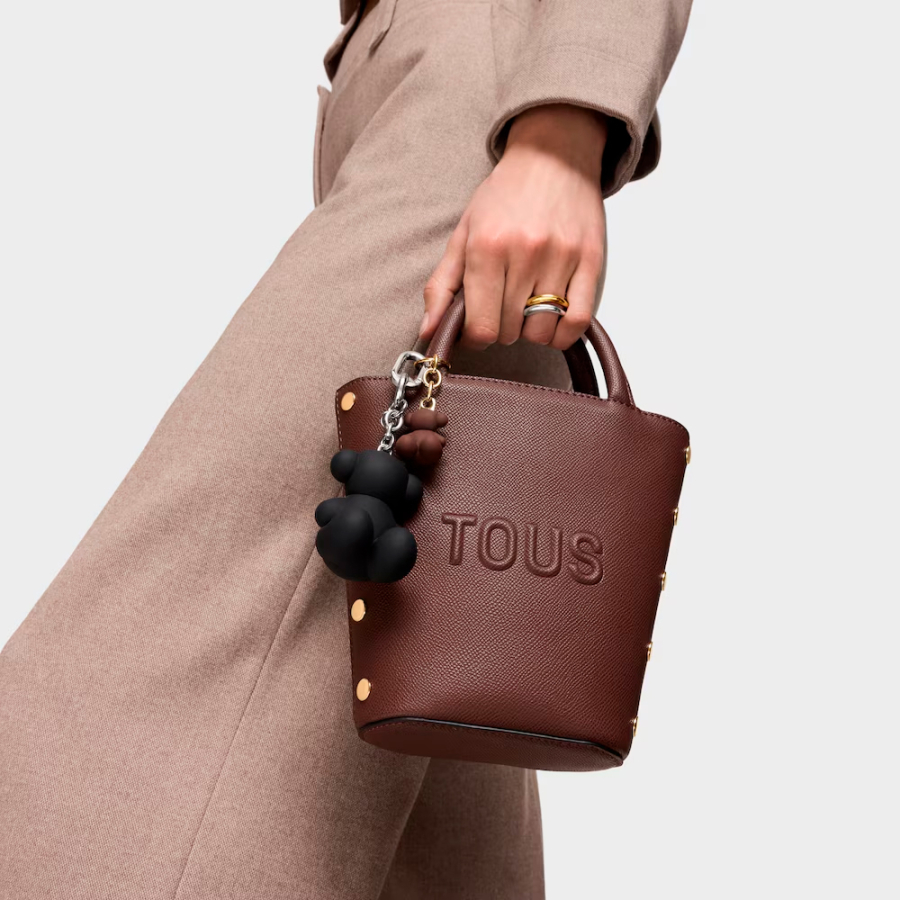 bold-bear-perfume-cover-keychain
