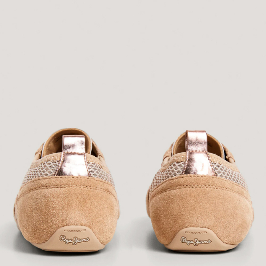 sneakers-con-dettagli-in-camoscio