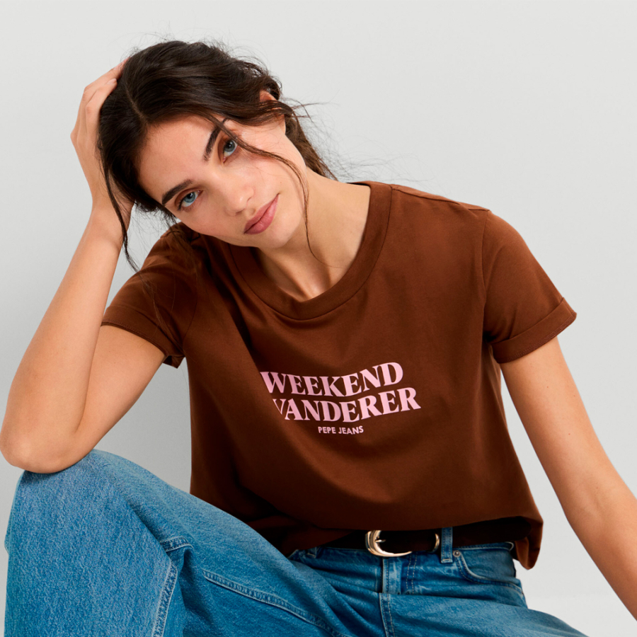 t-shirt-with-printed-text t-shirt-with-printed-text