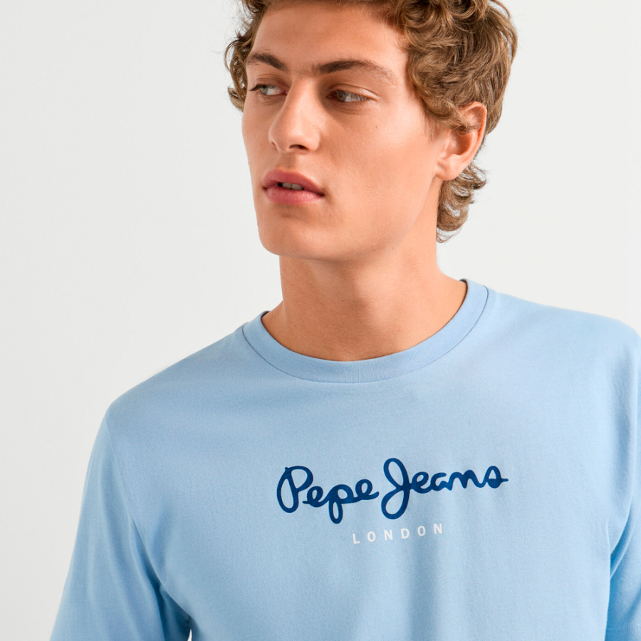 t-shirt-a-logo-imprime-coupe-classique t-shirt-a-logo-imprime-coupe-classique