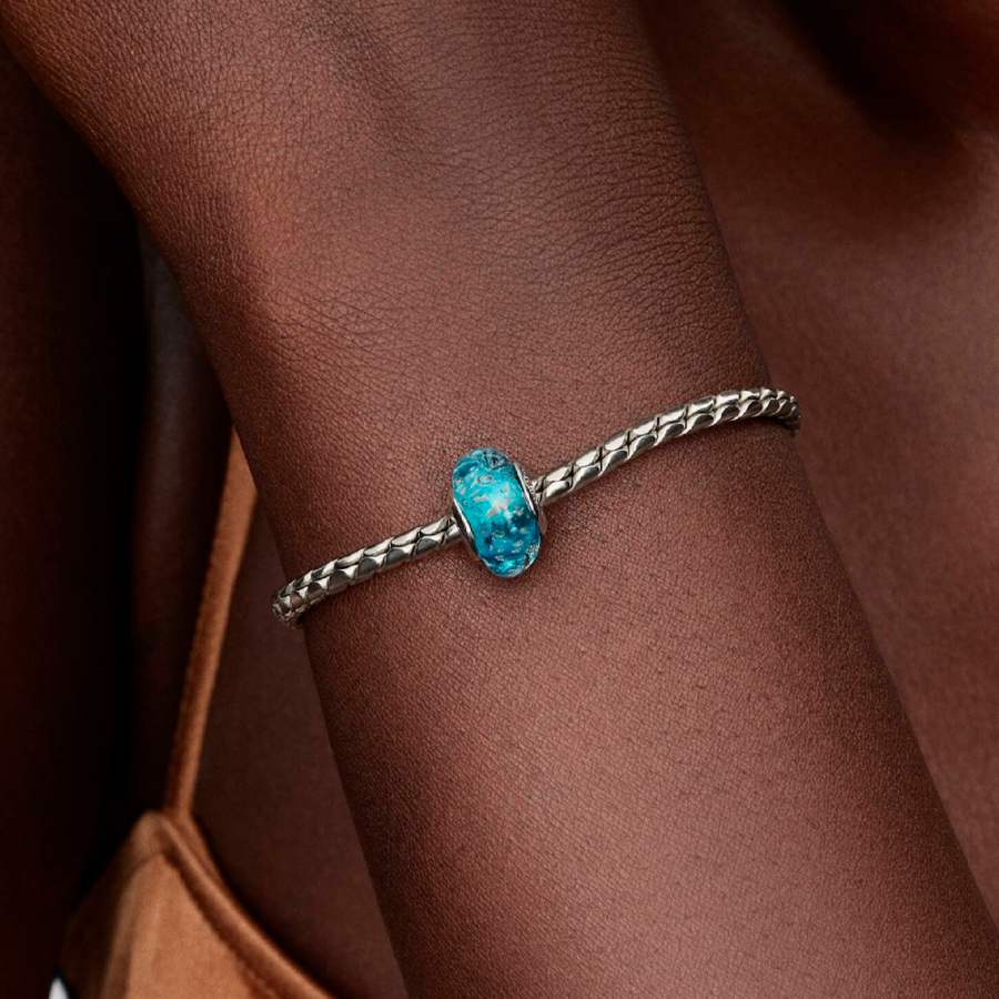 turquoise-and-sparkling-murano-glass-charm-794701c01