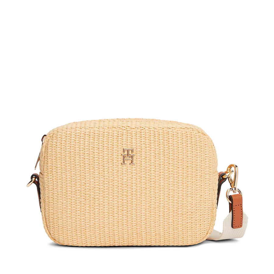 raffia-camera-shoulder-bag