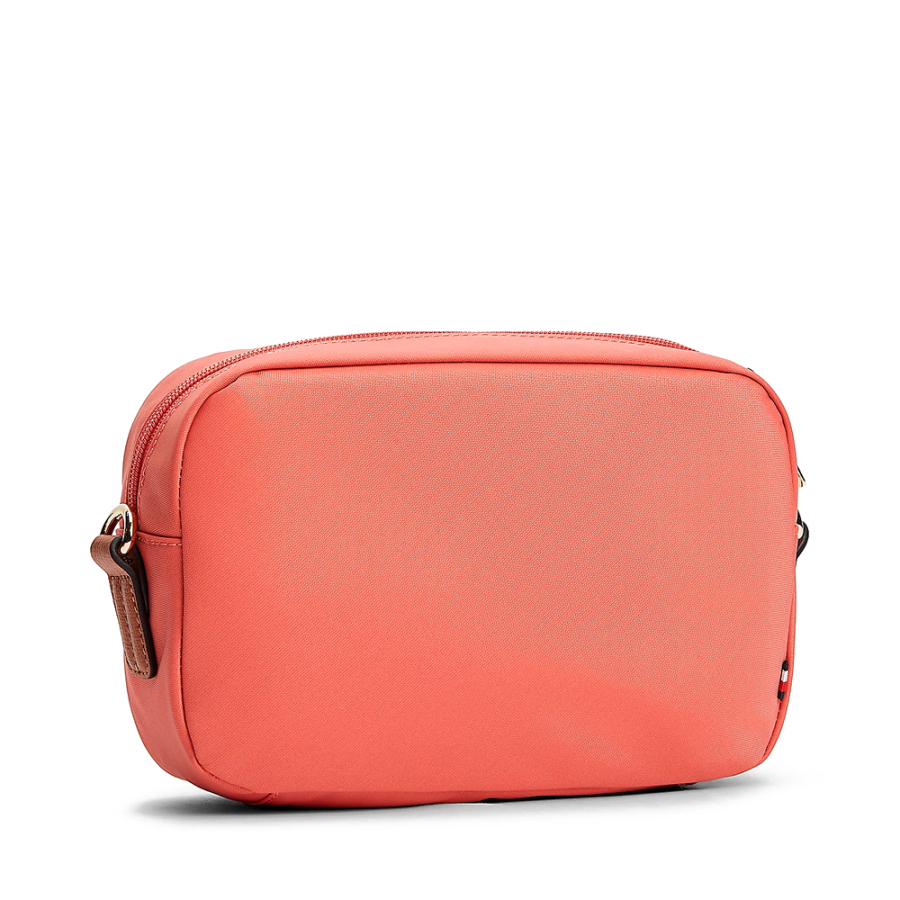 th-monogrammed-shoulder-bag