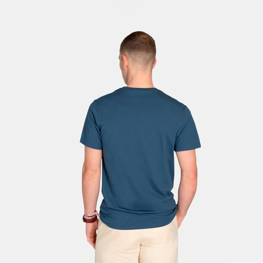 camiseta-stitching-logo camiseta-stitching-logo