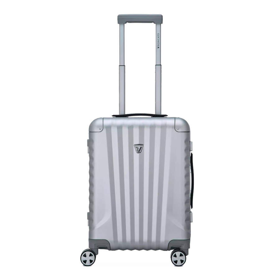 cabin-suitcase-one-al cabin-suitcase-one-al