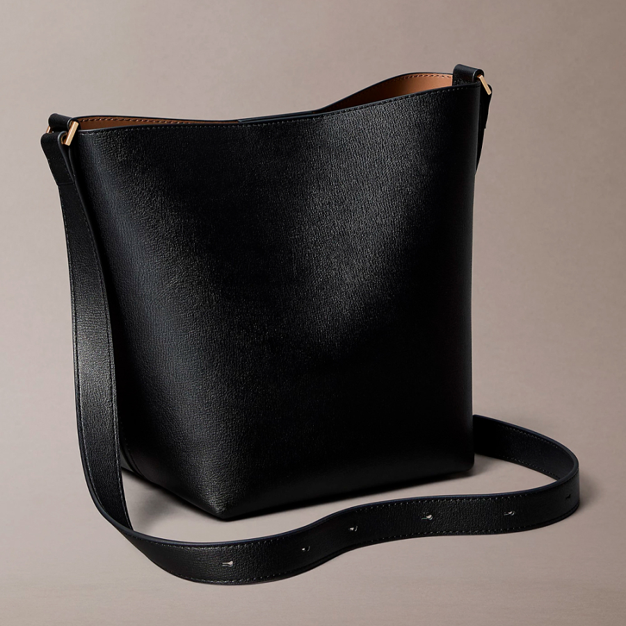 bolso-saco-con-logo-en-lamina