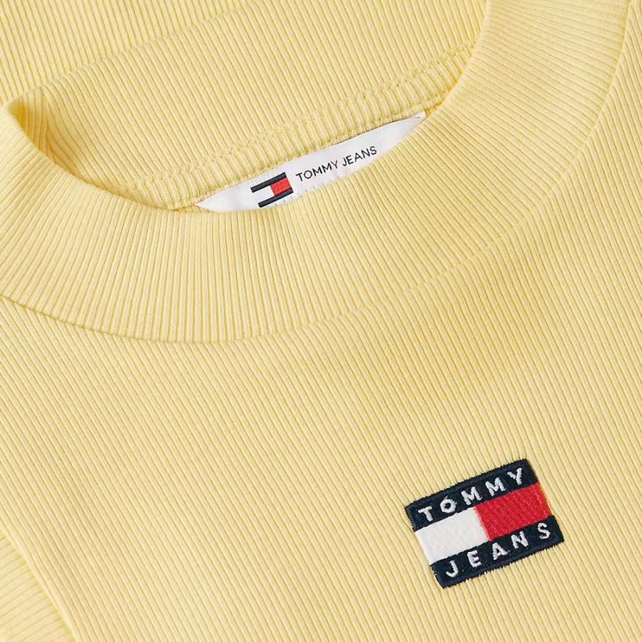 slim-badge-rib-mock-t-shirt slim-badge-rib-mock-t-shirt