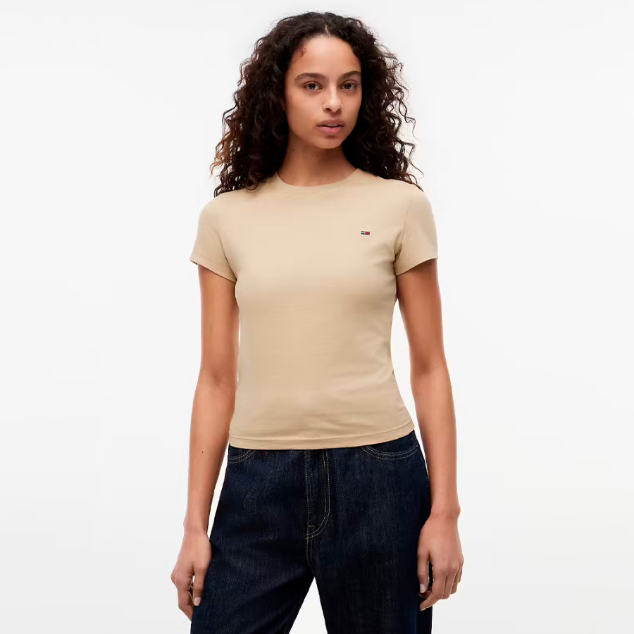 camiseta-slim-c-neck