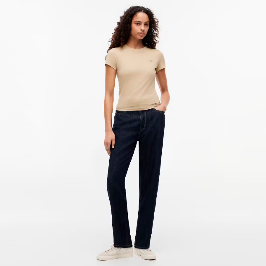 camiseta-slim-c-neck