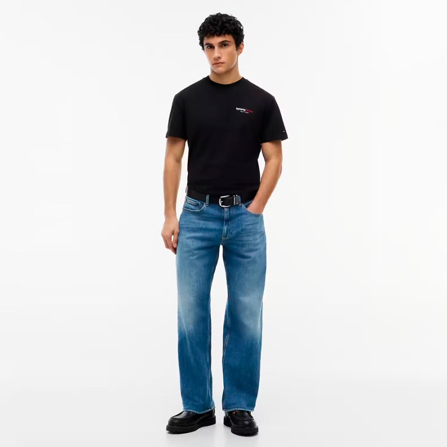 camiseta-regular-com-estampa-de-dna