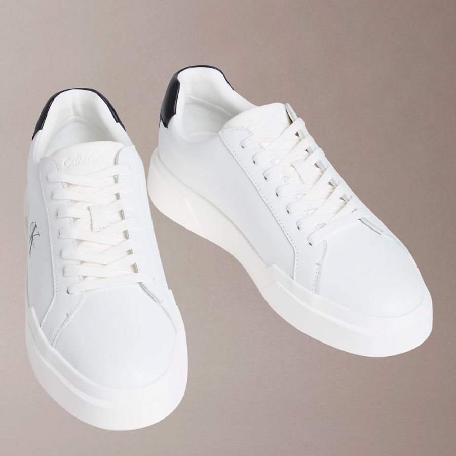 zapatillas-de-piel-con-logo-distintivo