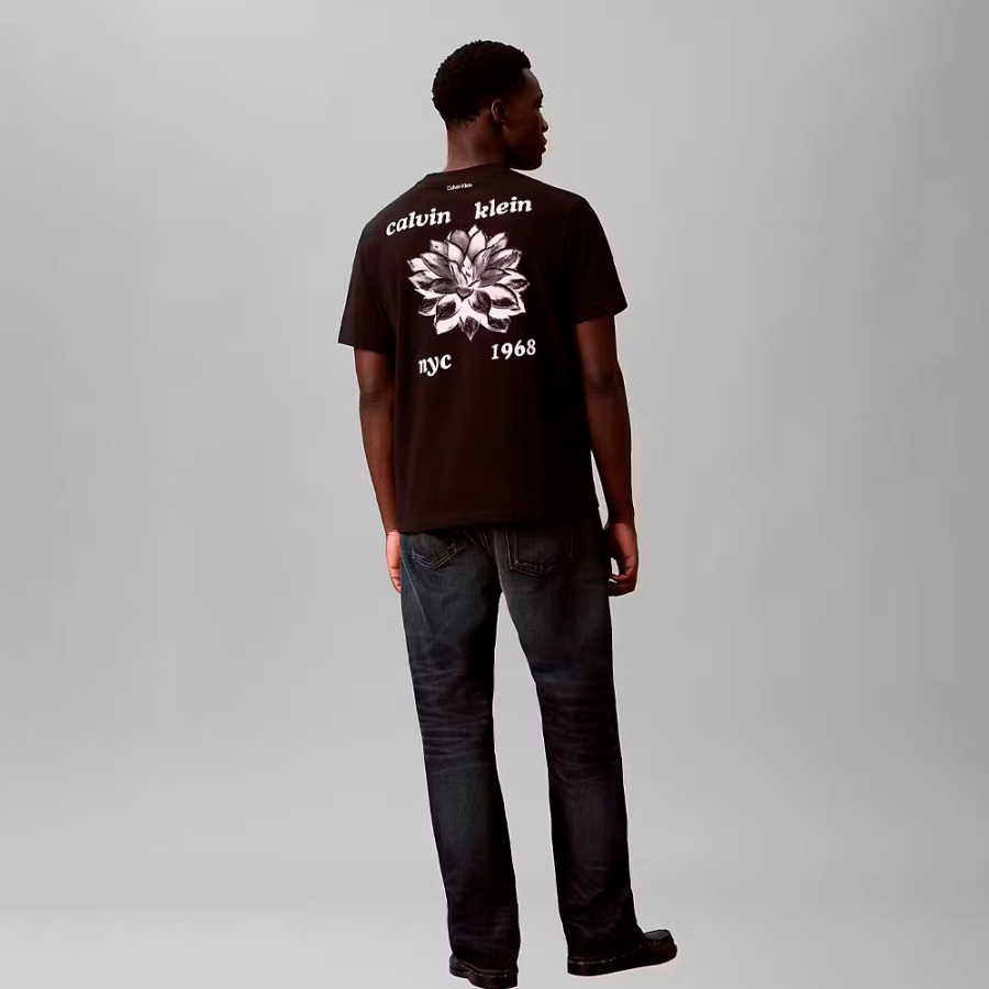 camiseta-stamp-graphic