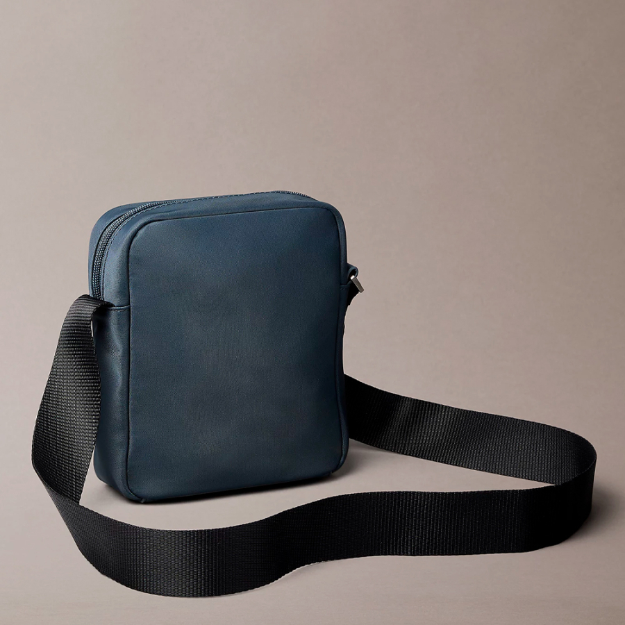 bolso-reporter-de-nailon-impermeable